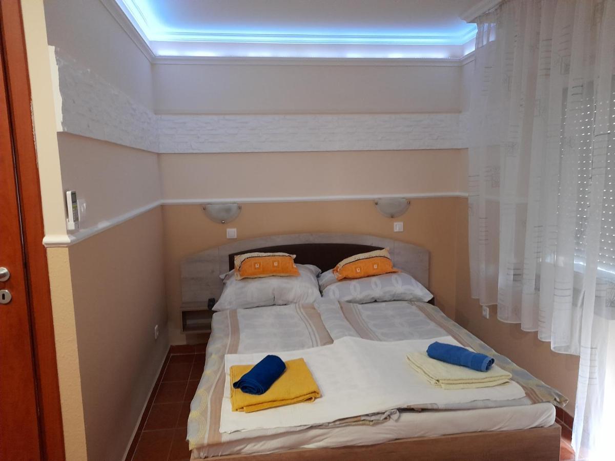 Andrea Apartman Хайдусобосло Экстерьер фото