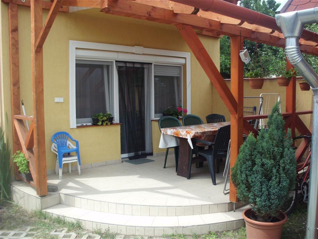 Andrea Apartman Хайдусобосло Экстерьер фото